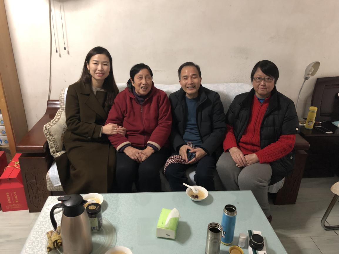 工商管理学院二级工会慰问教职工 工商管理学院二级工会慰问教职工