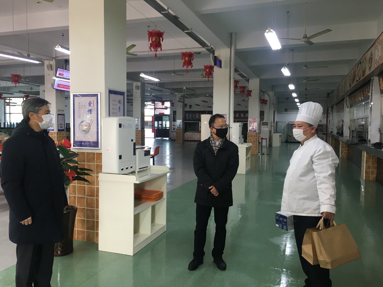 校领导检查指导学校疫情防控工作 校领导检查指导学校疫情防控工作