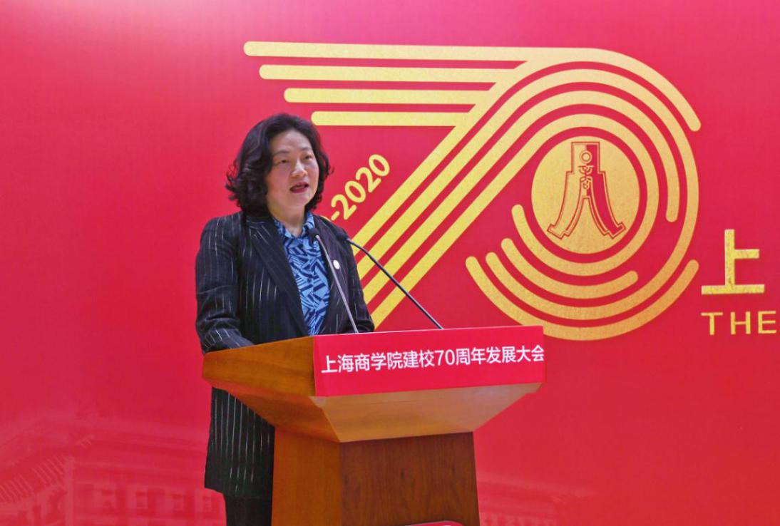 教师代表陈敏发言 教师代表陈敏发言