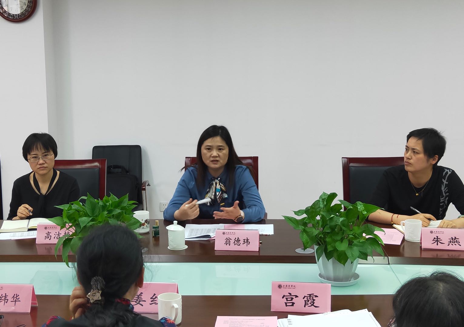 (图为二级学院调研现场照片) (图为二级学院调研现场照片)