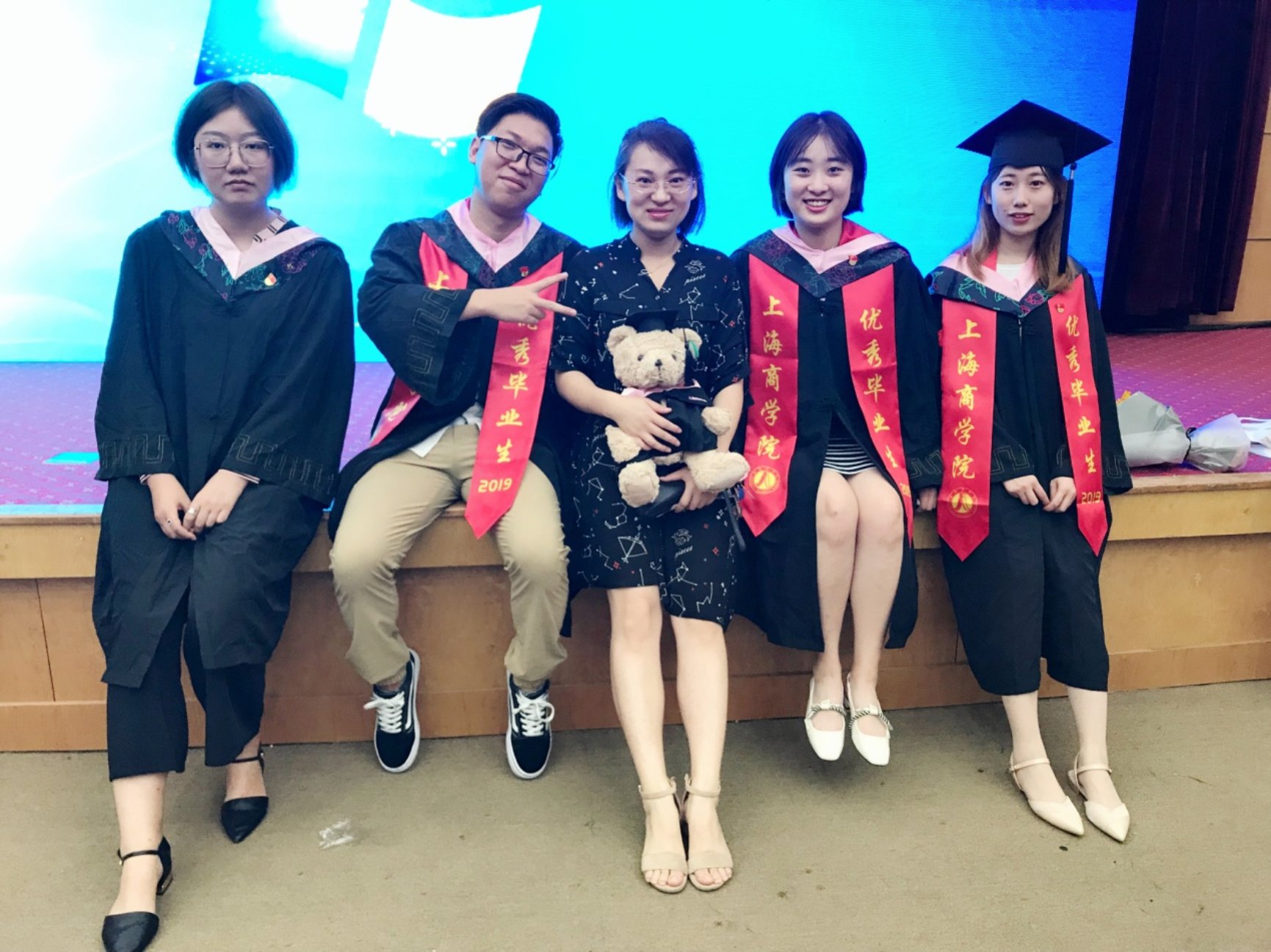 图3:杨凤美参加2019上海高校辅导员活动 图3:杨凤美参加2019上海高校辅导员活动