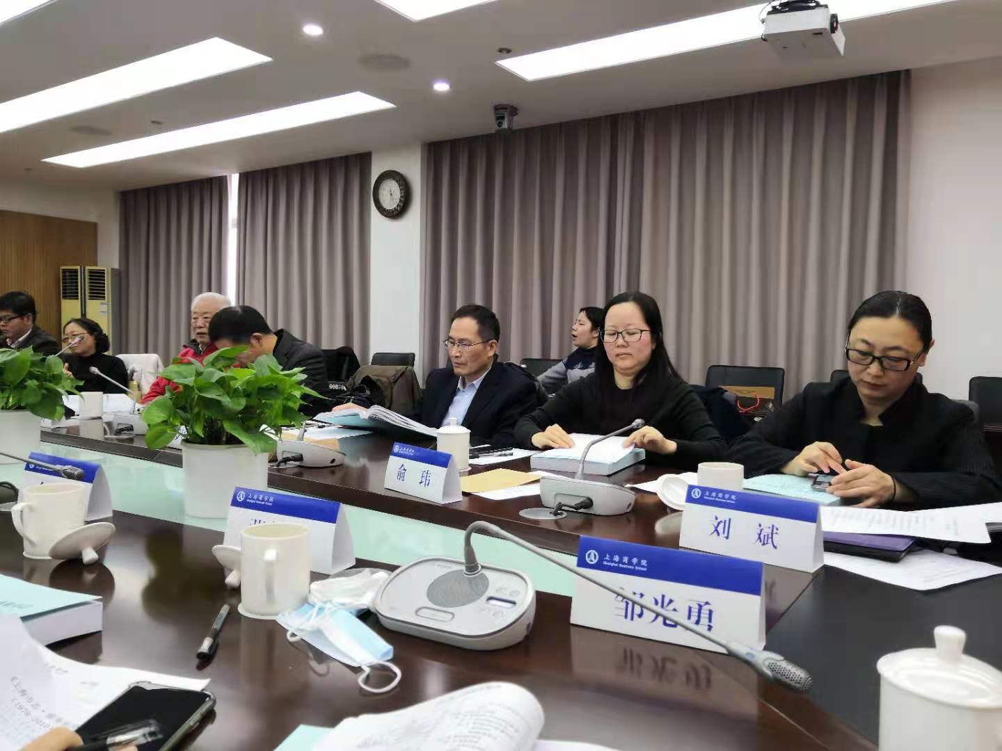 图为专家评议 图为专家评议