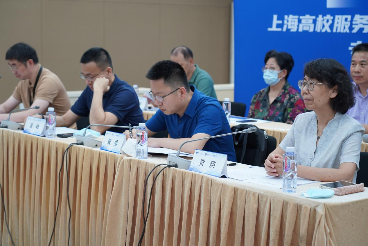 图为线下主会场现场 图为线下主会场现场