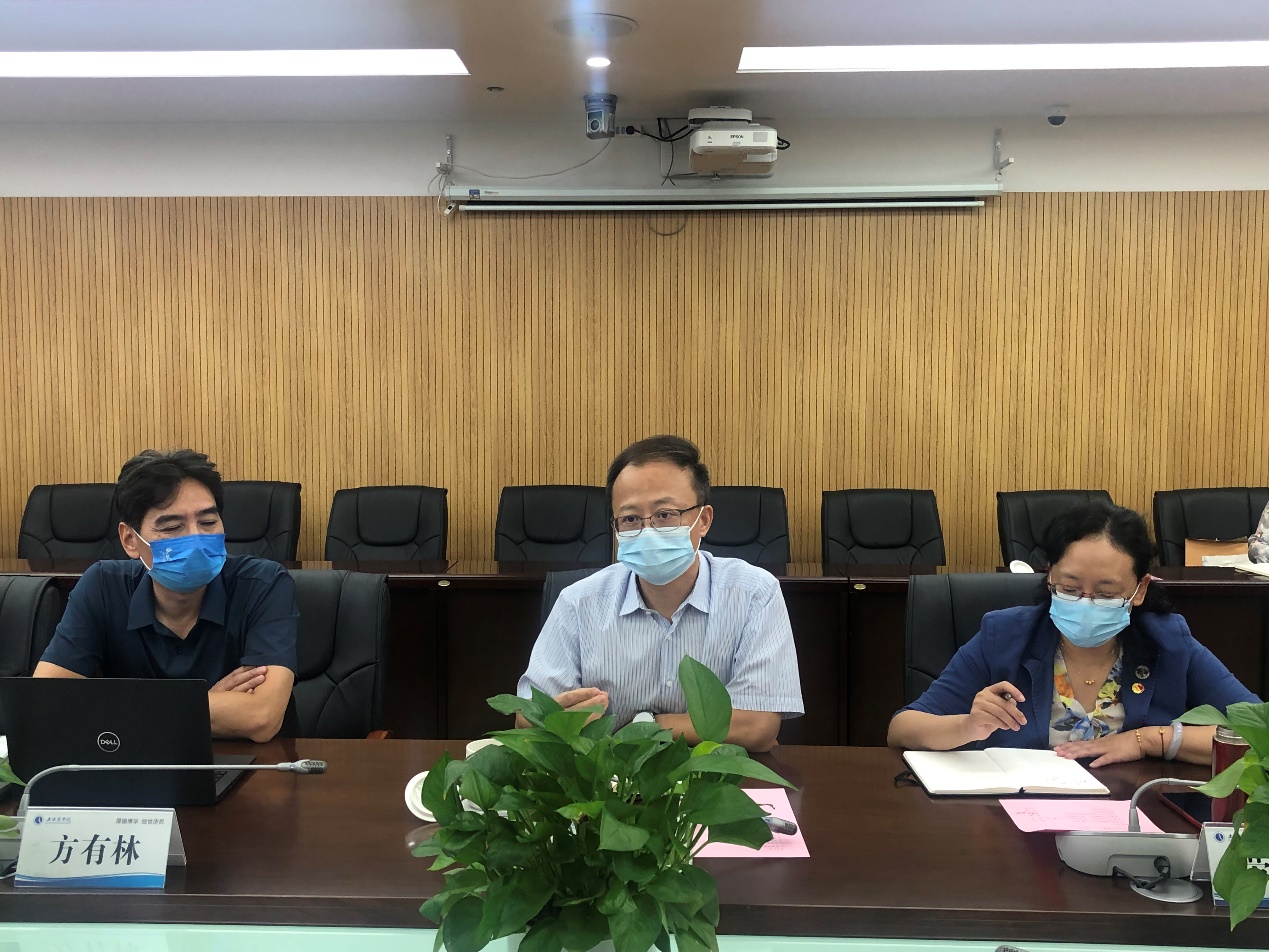 图为思政调研会现场 图为思政调研会现场