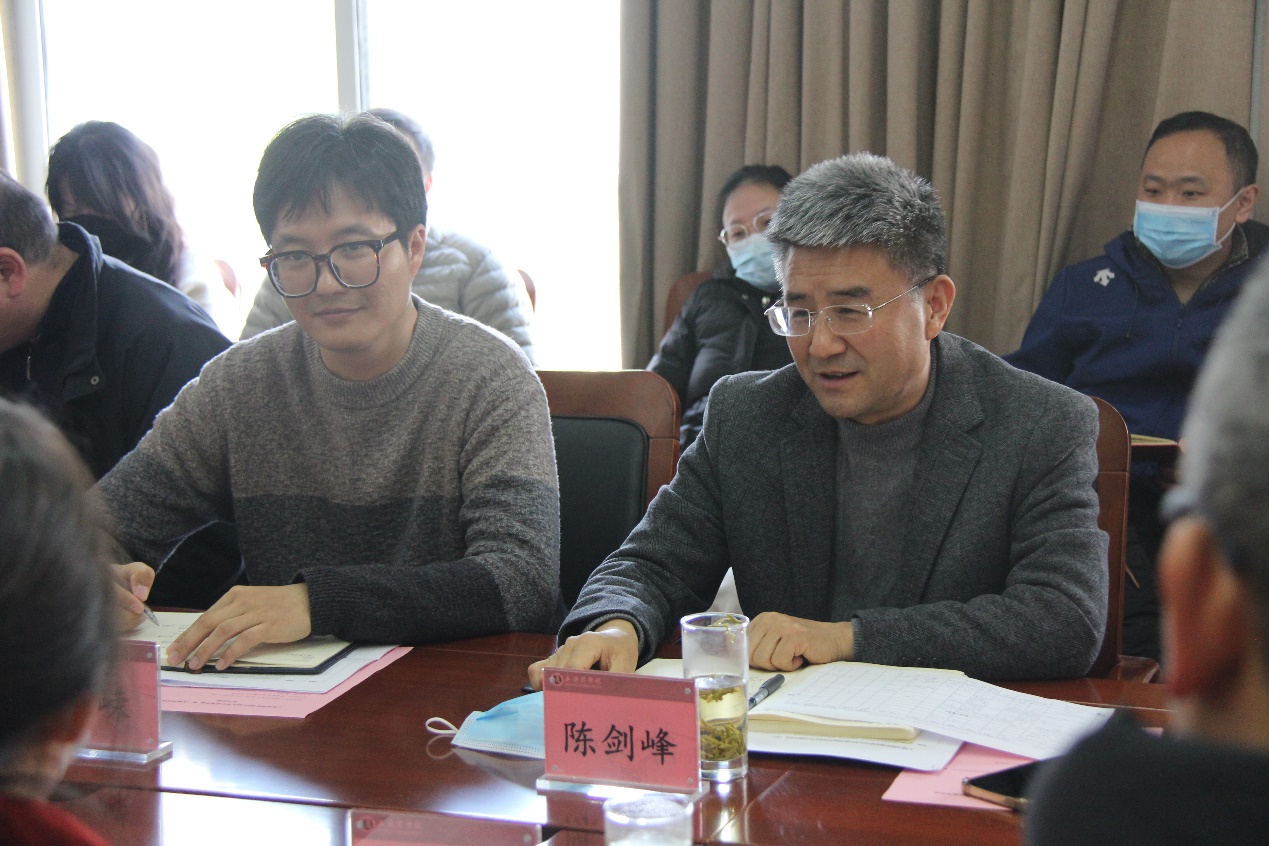 图为陈剑峰副校长发言 图为陈剑峰副校长发言