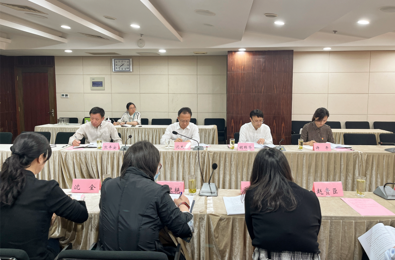 主题教育专题调研暨马克思主义学院建设专题座谈会 主题教育专题调研暨马克思主义学院建设专题座谈会