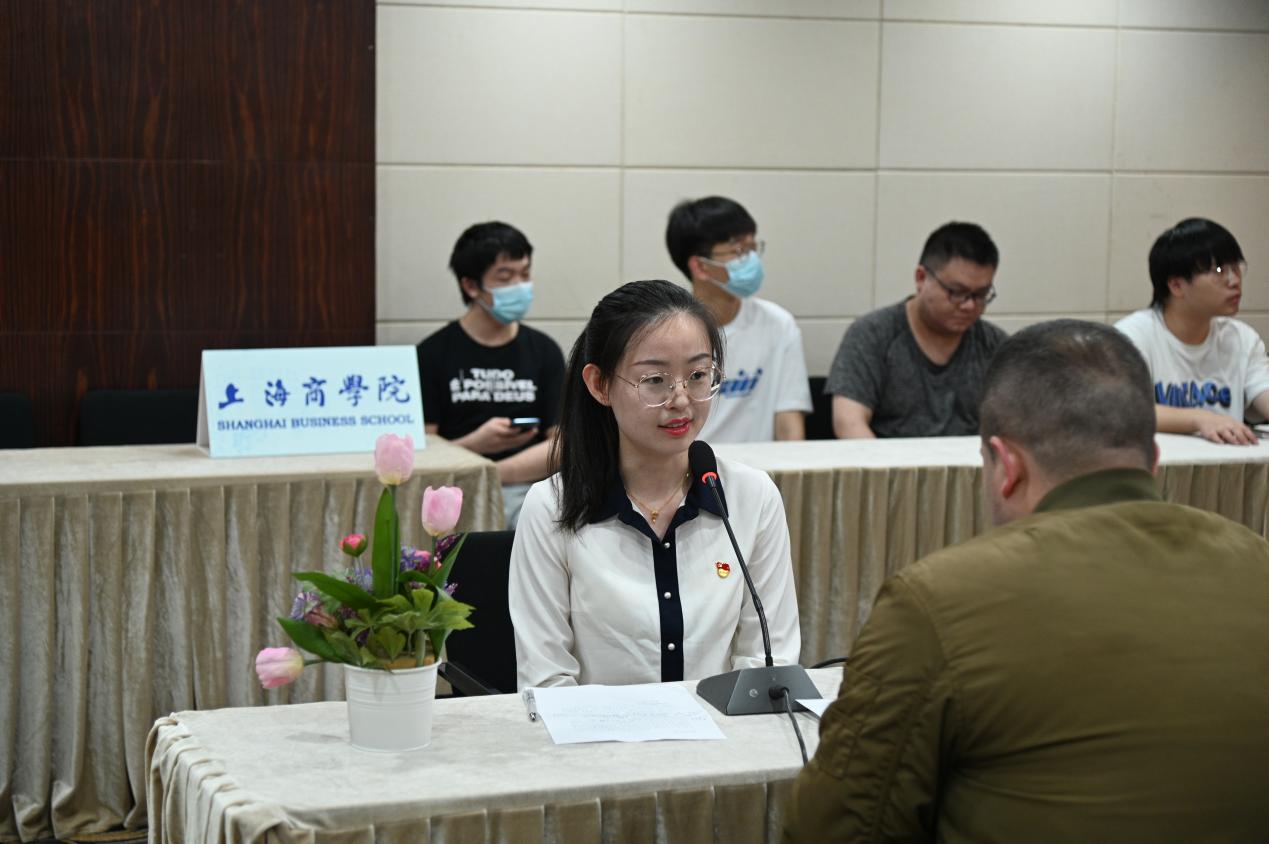 图为选手复赛现场 图为选手复赛现场