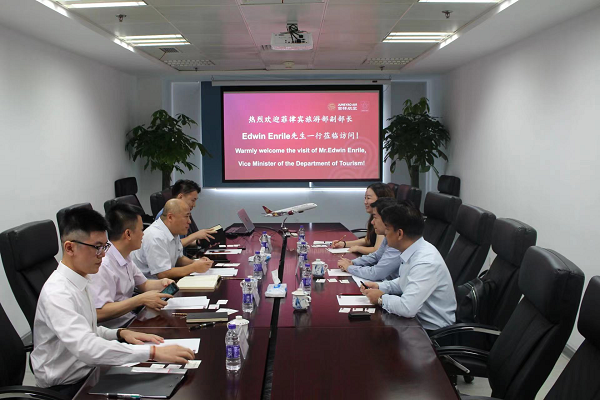 菲律宾旅游部副部长EDWIN RAGOS赴吉祥航空公司考察交流 菲律宾旅游部副部长EDWIN RAGOS赴吉祥航空公司考察交流